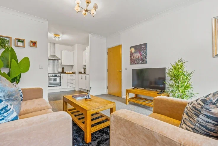 Flat Kennet Street in Reading