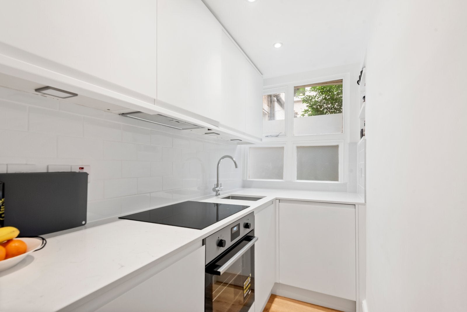 Flat Whittingstall Road in Greater London