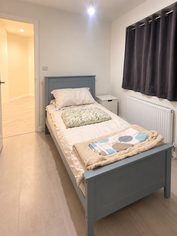 Room Tilson Gardens in Greater London