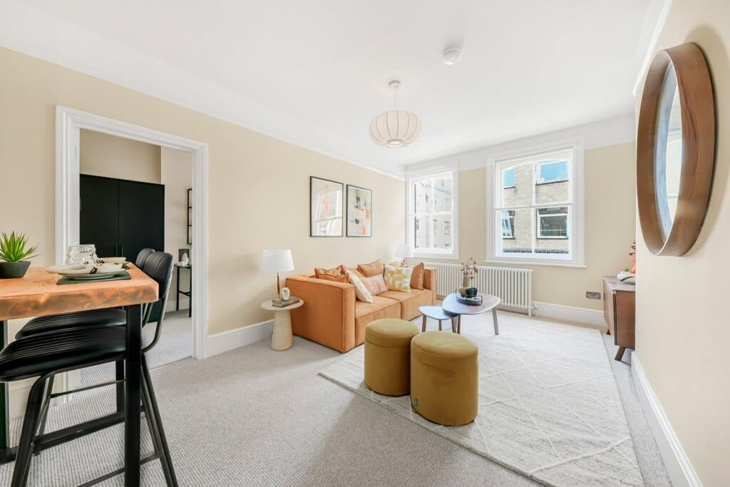 Flat Frith Street in City of Westminster
