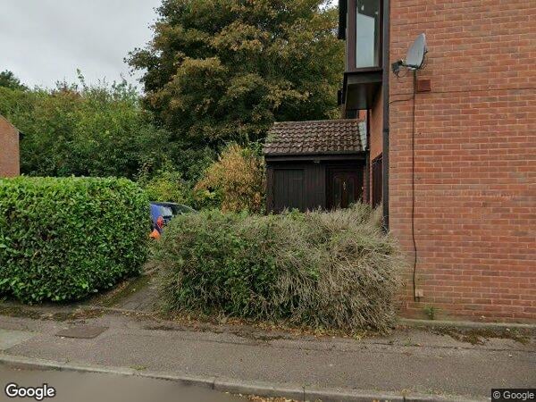 House Millstream Close in North Hertfordshire