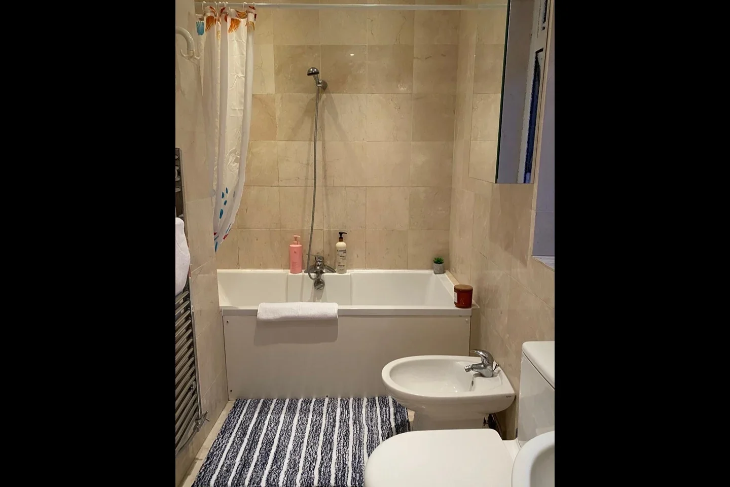 Room The Ridings in Greater London