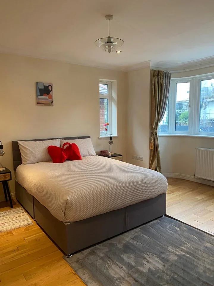 Room The Ridings in Greater London