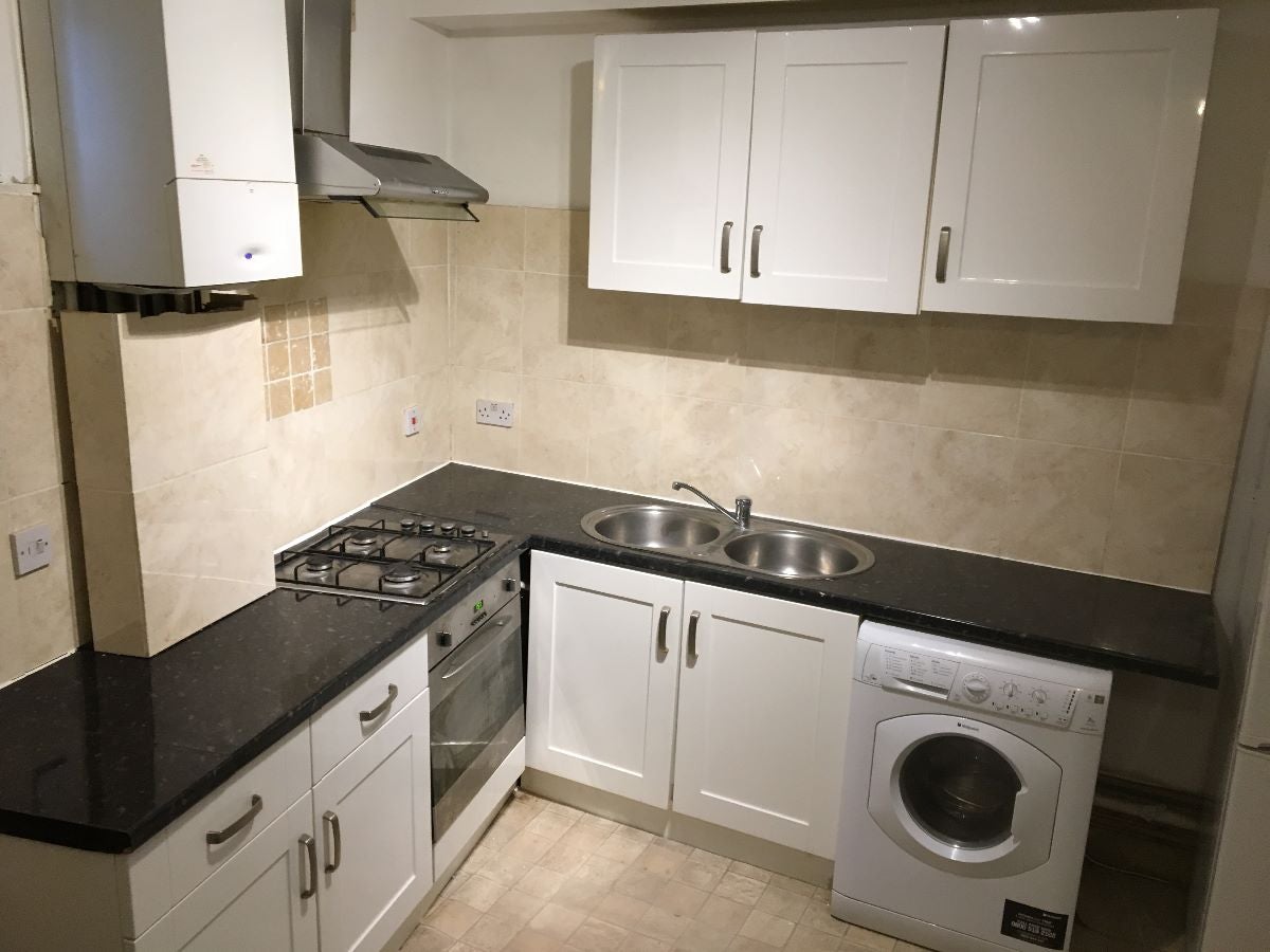 Flat Camberwell Terrace in Royal Leamington Spa