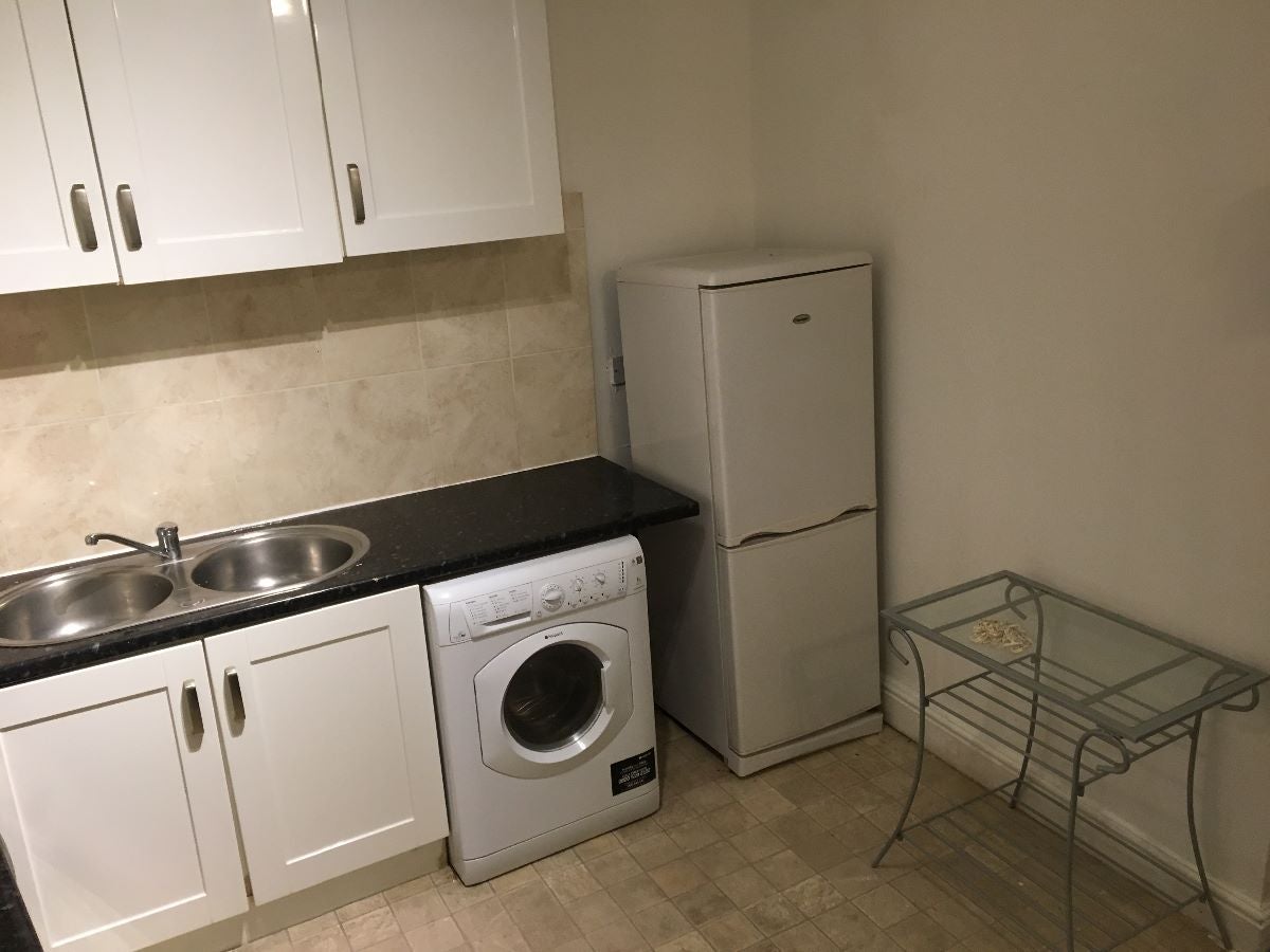 Flat Camberwell Terrace in Royal Leamington Spa