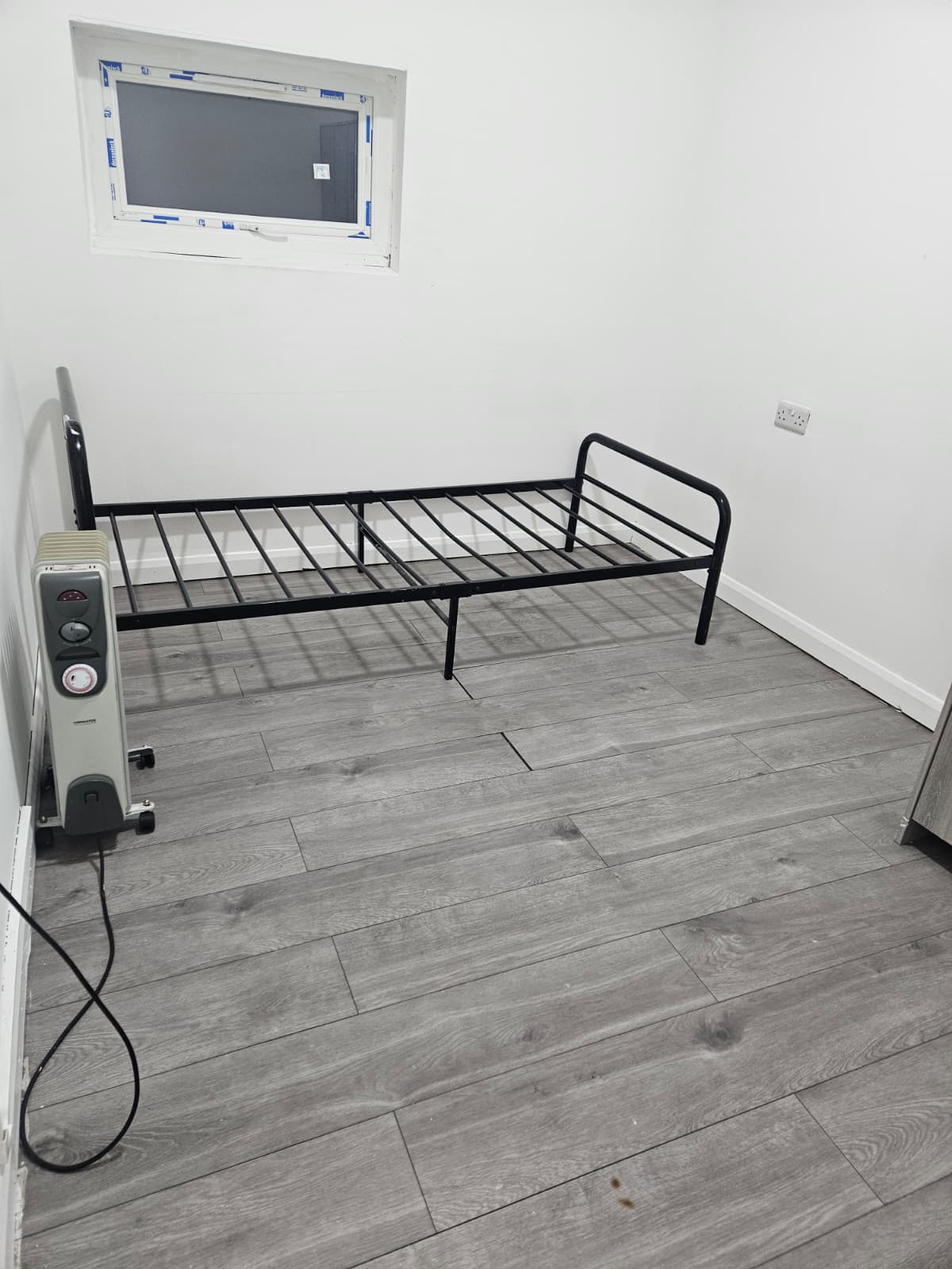 Flat Rosebery Avenue in Greater London