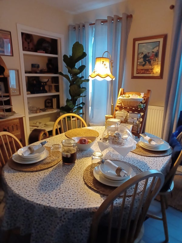 Room Stowupland Road in Mid Suffolk
