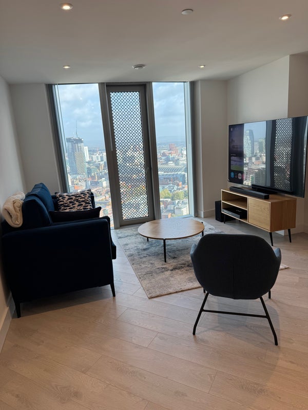 Room Regent Road in Manchester