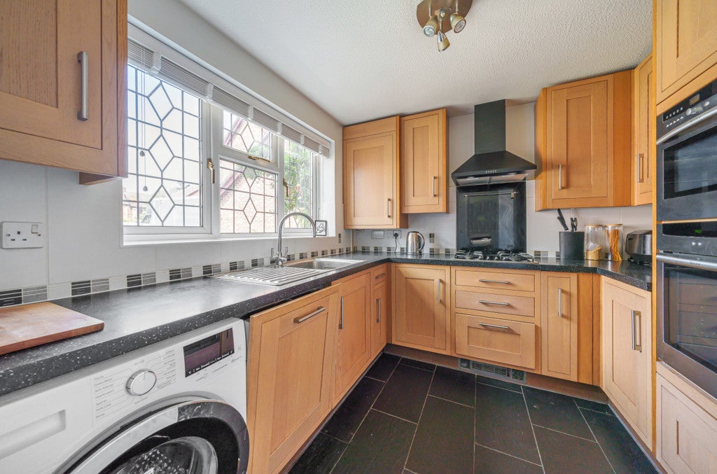 House Chalfont Way in Reading