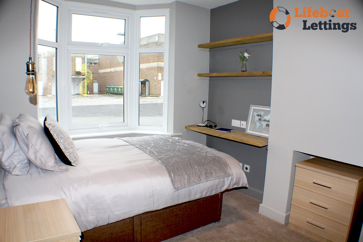 Room Apsley Street in Ashford