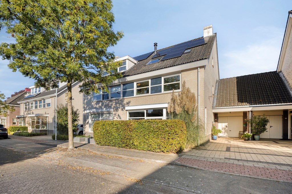 Tussenwoning te koop: Dennenhei 46, Best