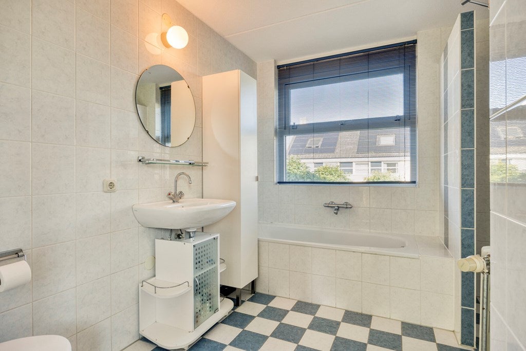 Tussenwoning te koop: Dennenhei 46, Best