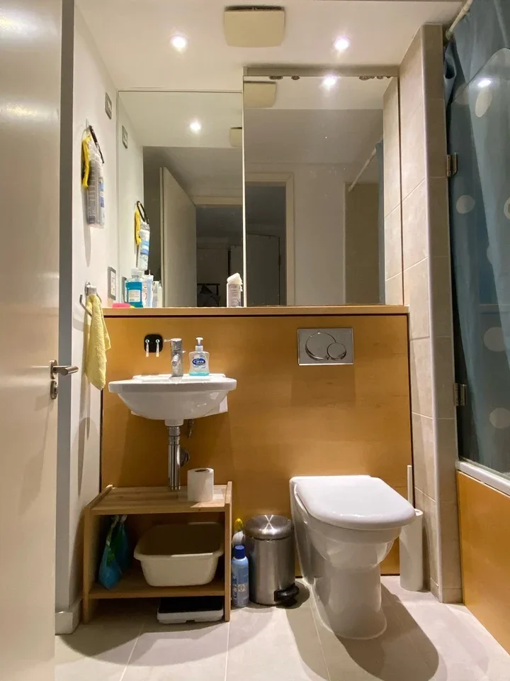 Flat West Parkside in Greater London