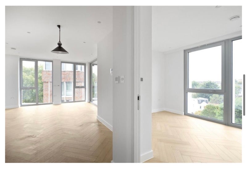 Room Maple Path in Greater London