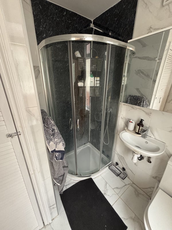 Room Eden Grove in Bristol