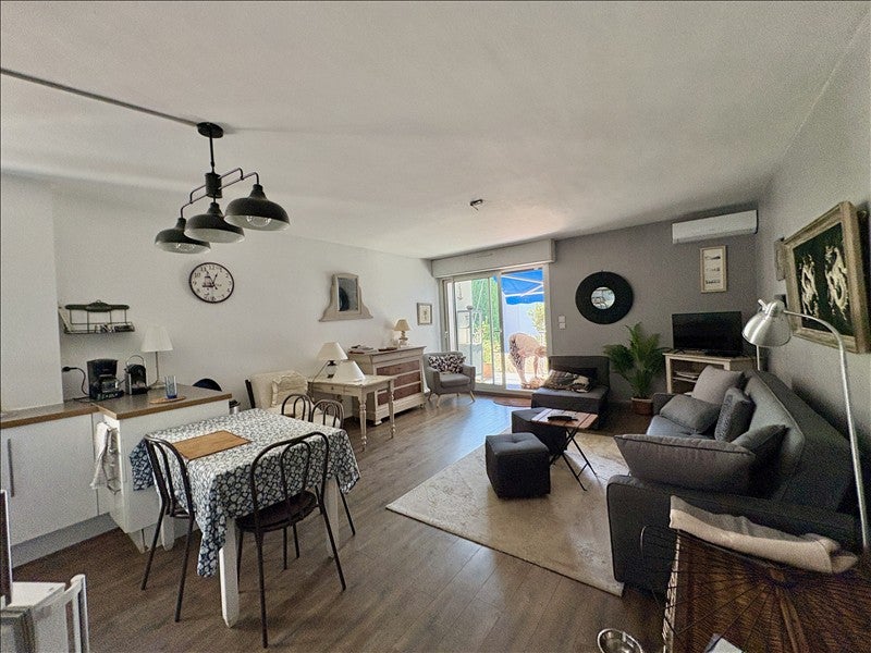 Flat Rue de La Ciotat in Cassis
