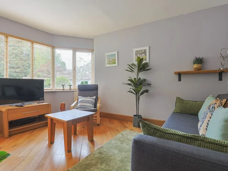 Flat Brampton Court in Maidenhead