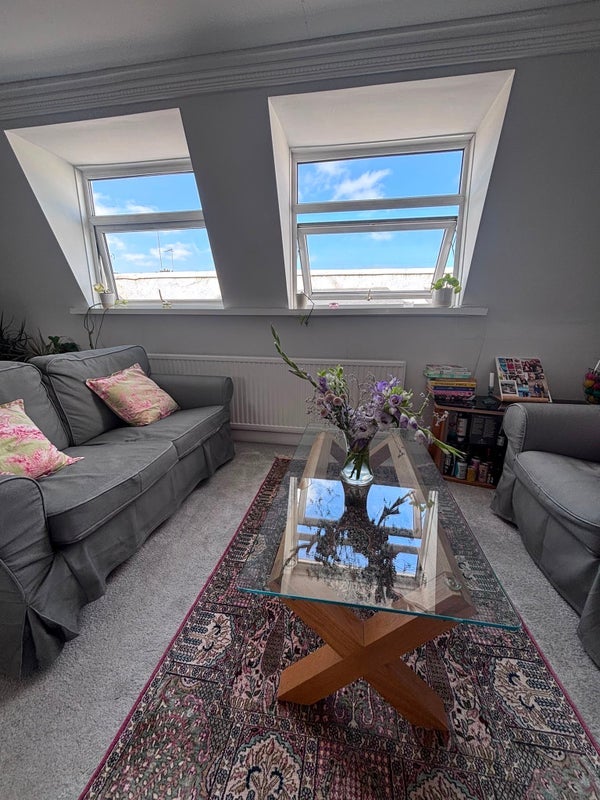 Room Alderney Street in City of Westminster