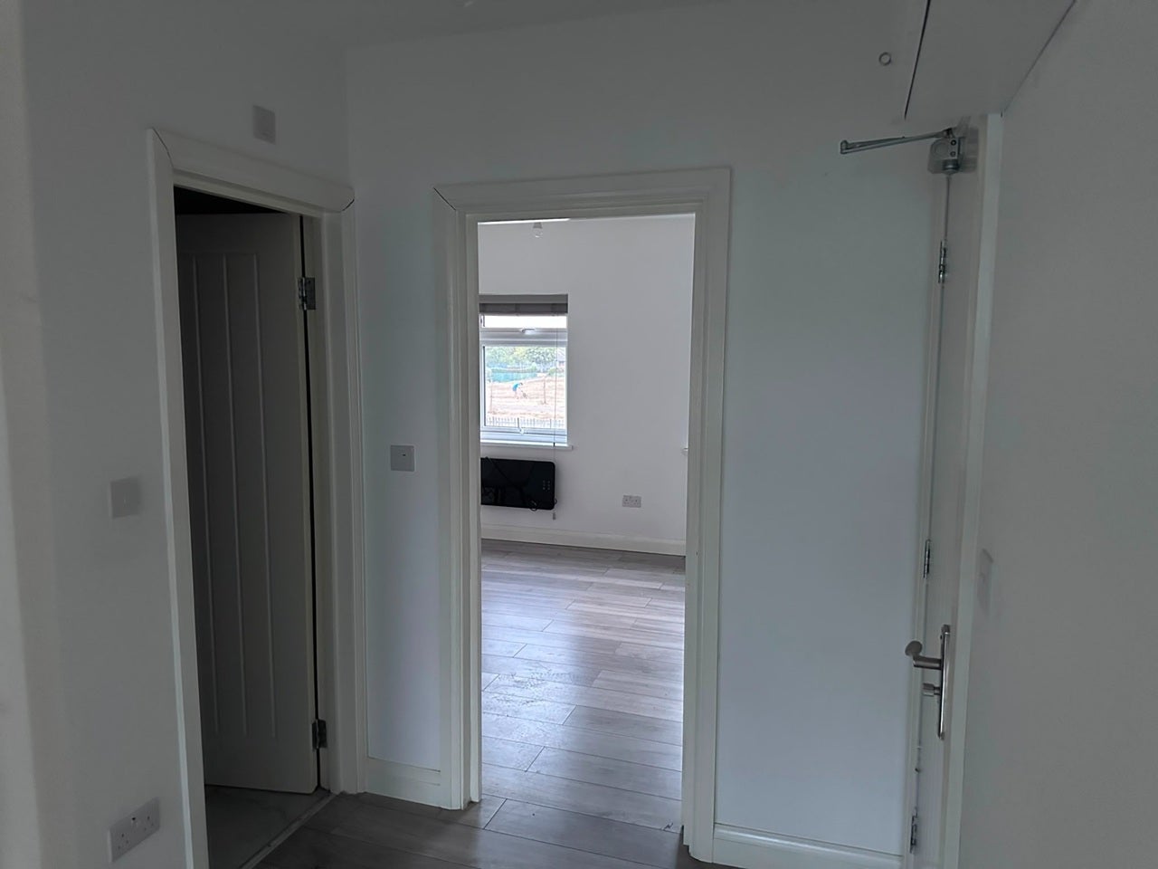 Flat Lodge Avenue in Greater London