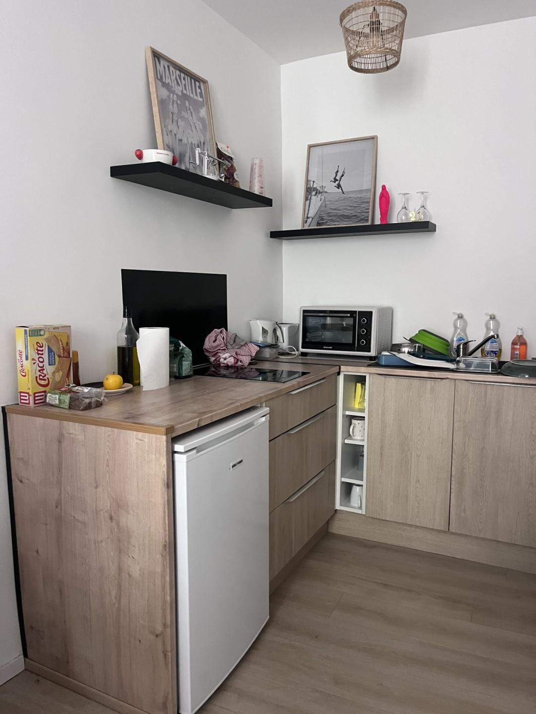 Appartement Rue Sylvabelle Robert de Vernejoul à Marseille