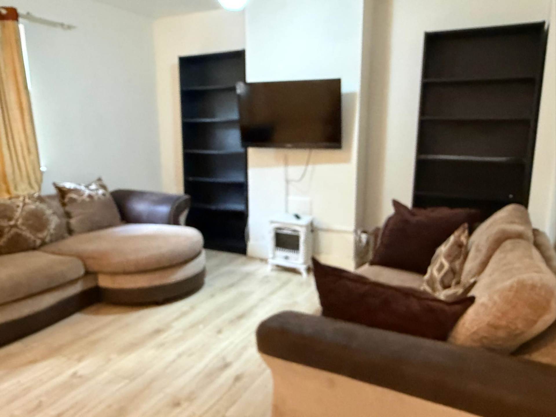 House Prince Regent Lane in Greater London