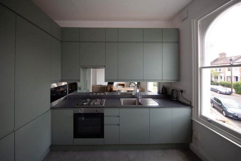 Flat Crofton Road in Greater London