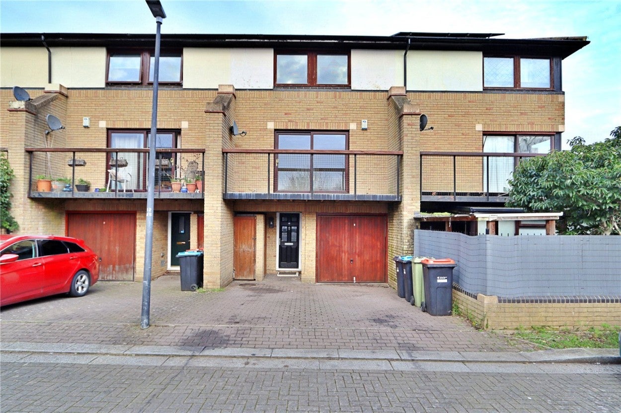 House Adelphi Street in Milton Keynes