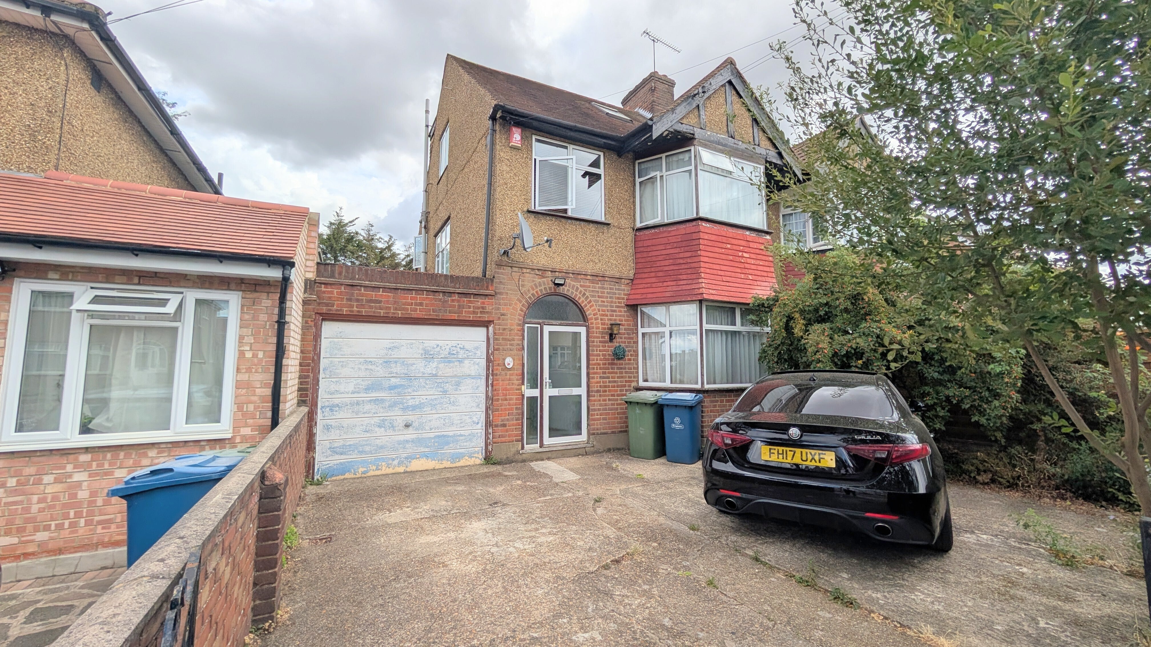House Vancouver Road in Greater London