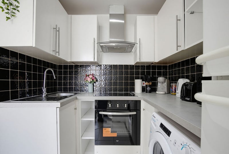 Flat Warwick Way in City of Westminster