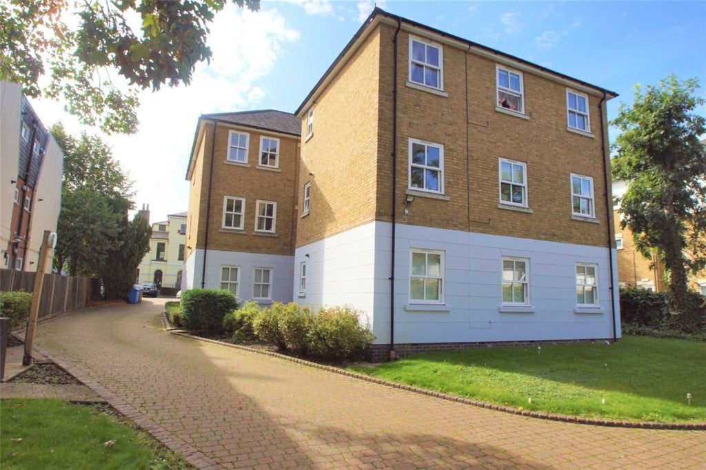Flat Riversmeet in East Hertfordshire