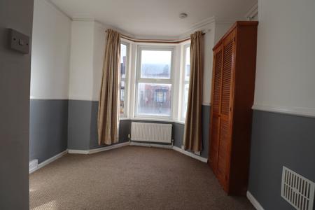 Flat St Leonard's Road in Northampton