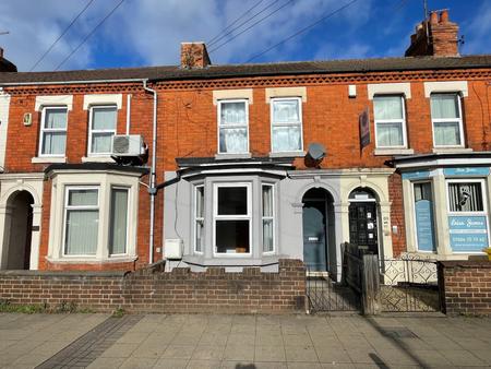 Flat St Leonard's Road in Northampton