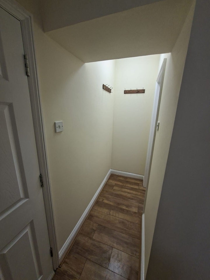 Flat Ethorpe Crescent in Gerrards Cross