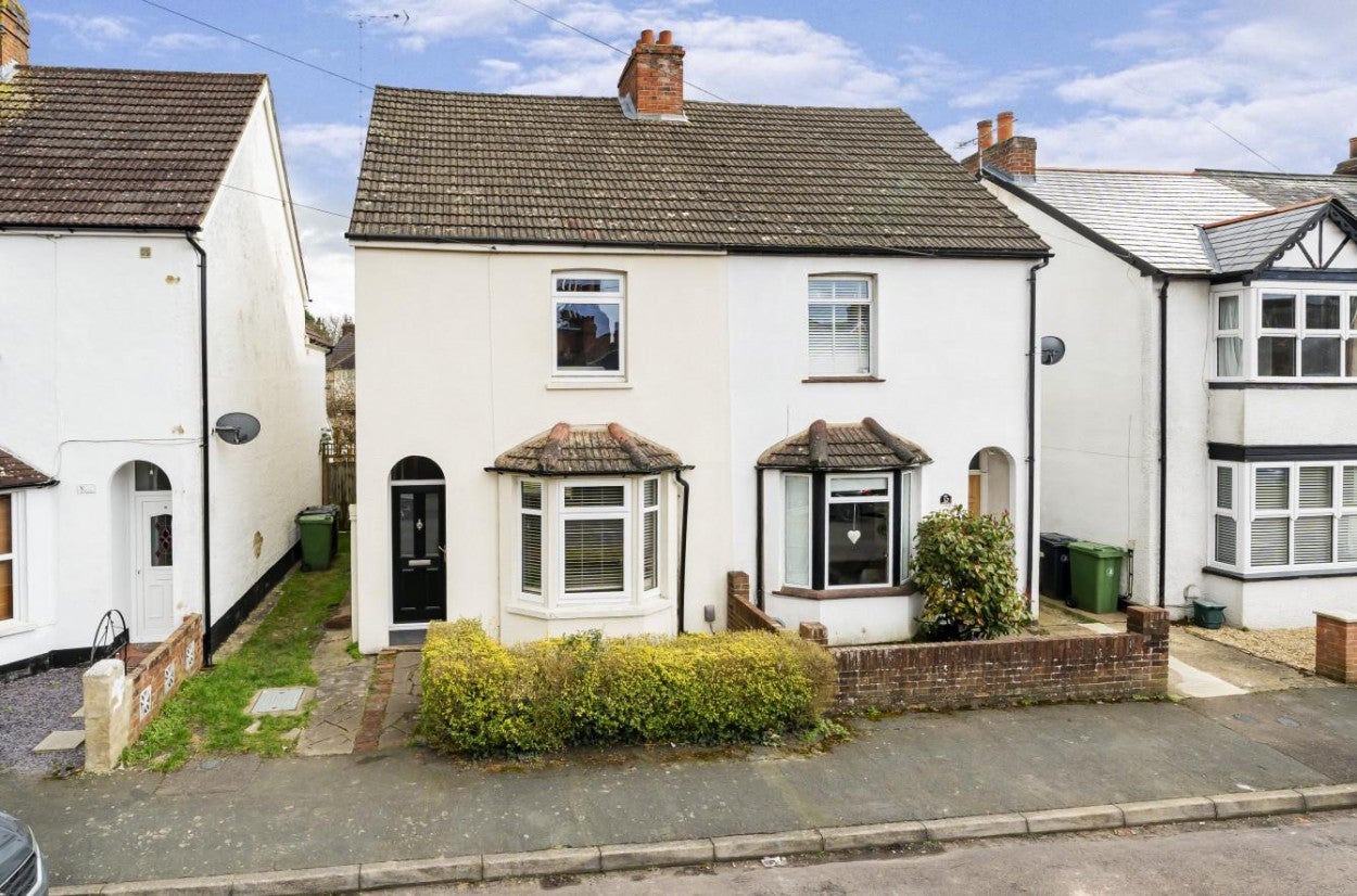 House Brook Road in Surrey Heath