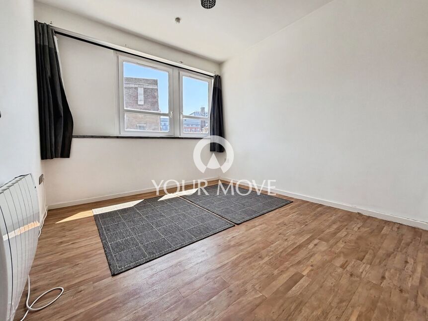 Flat Calderwood Street in Greater London