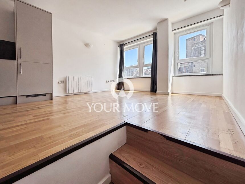 Flat Calderwood Street in Greater London