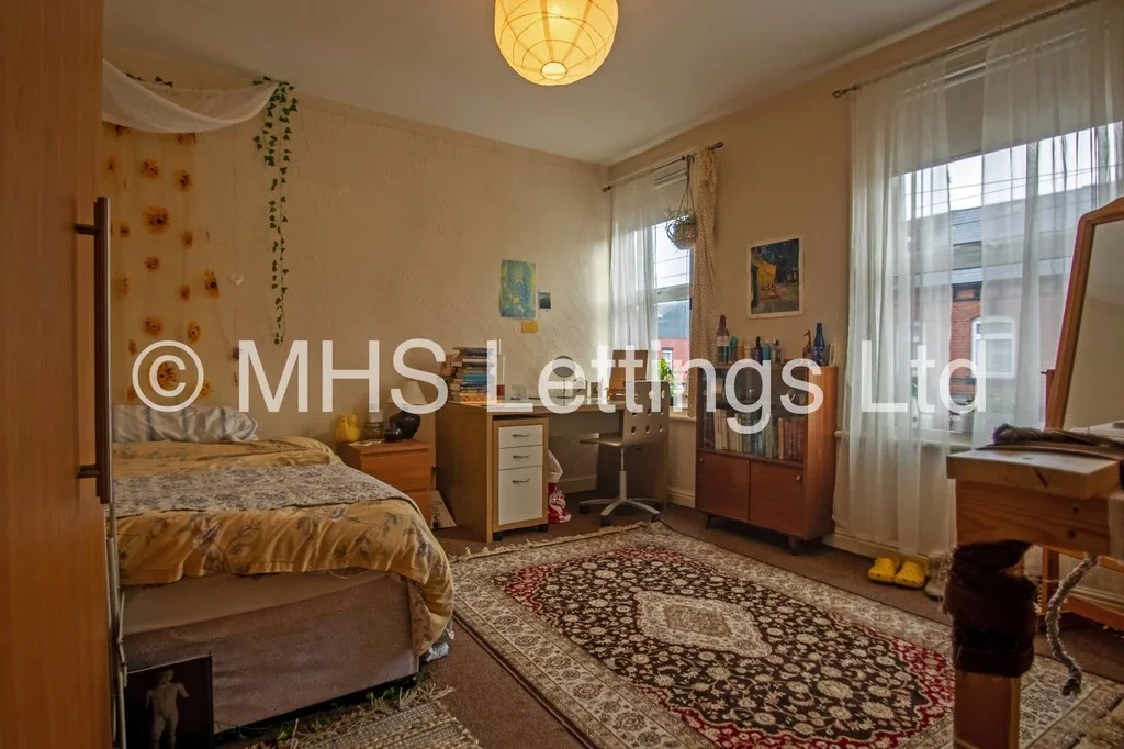 Flat Back Ashville Terrace in Leeds