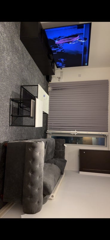 Room Back Hardman Street in Farnworth