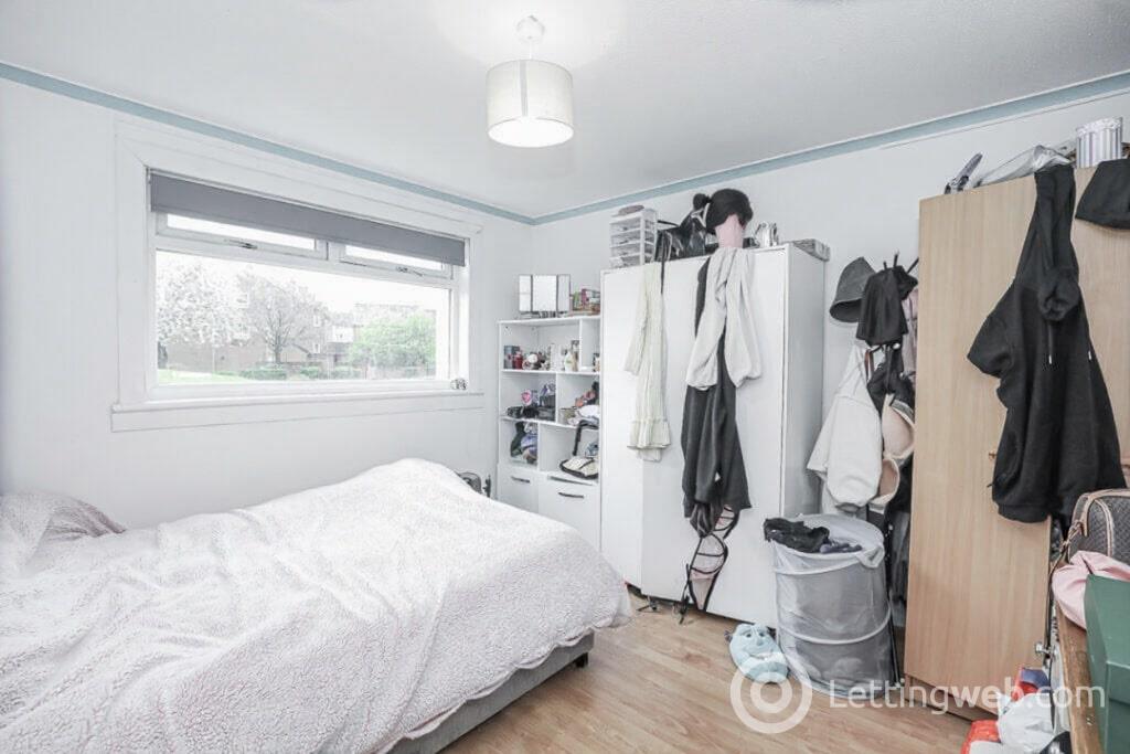 Flat Dalmarnock Road in Glasgow
