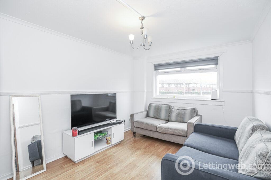 Flat Dalmarnock Road in Glasgow