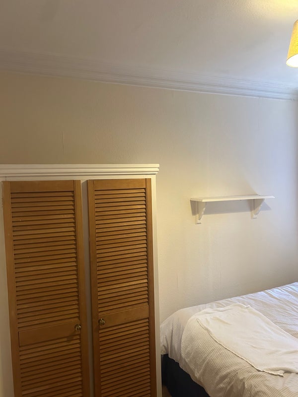 Room Headingley Avenue in Leeds