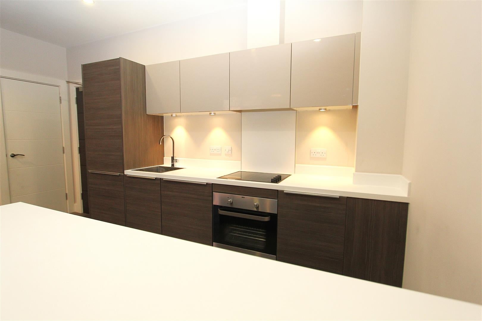 Flat Dawsons Square in Leeds