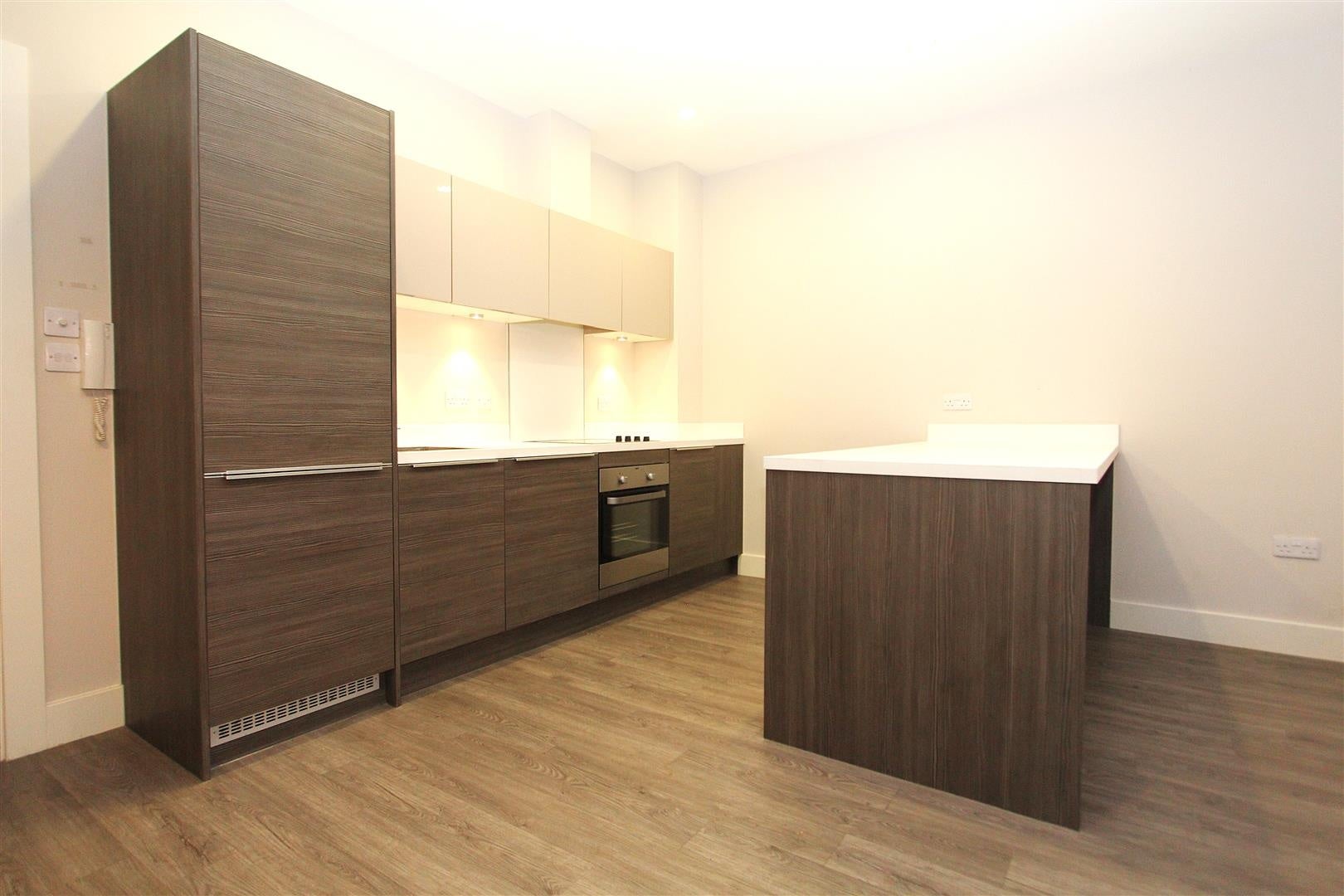 Flat Dawsons Square in Leeds