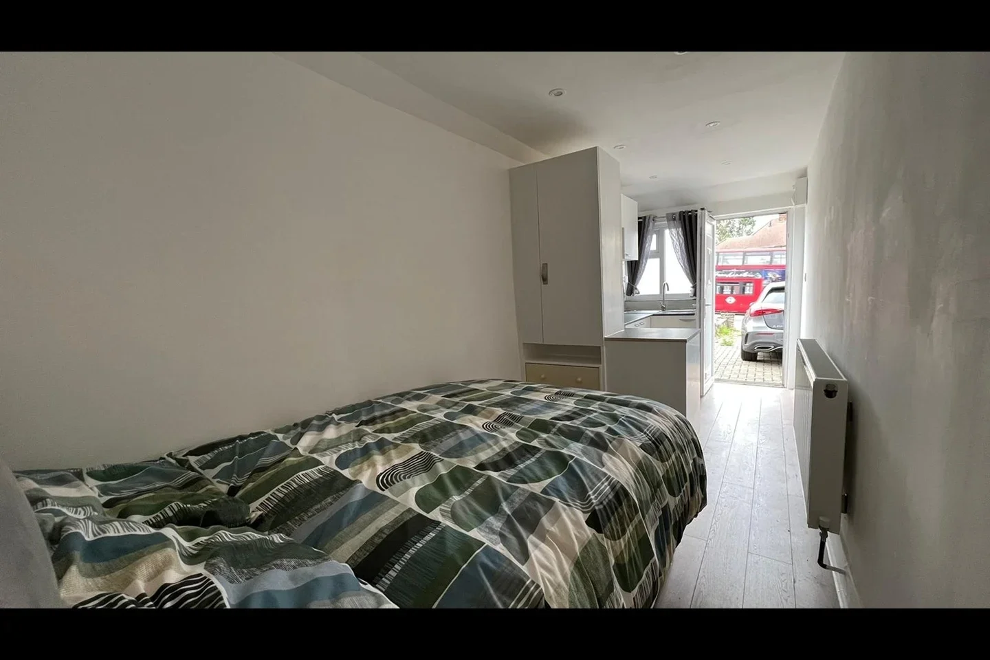 Flat Baring Road in Greater London