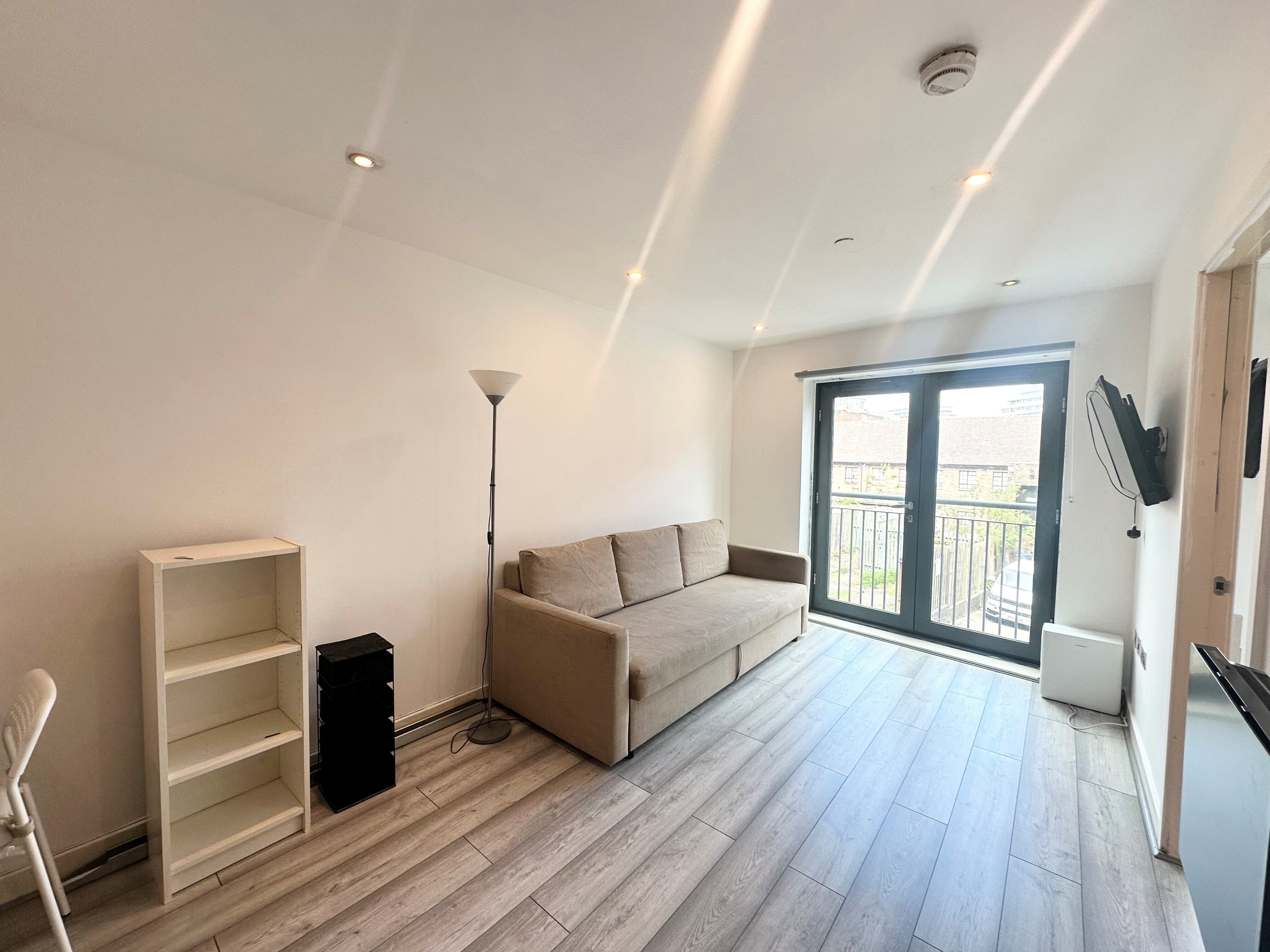 Flat Woolpack Lane in Nottingham