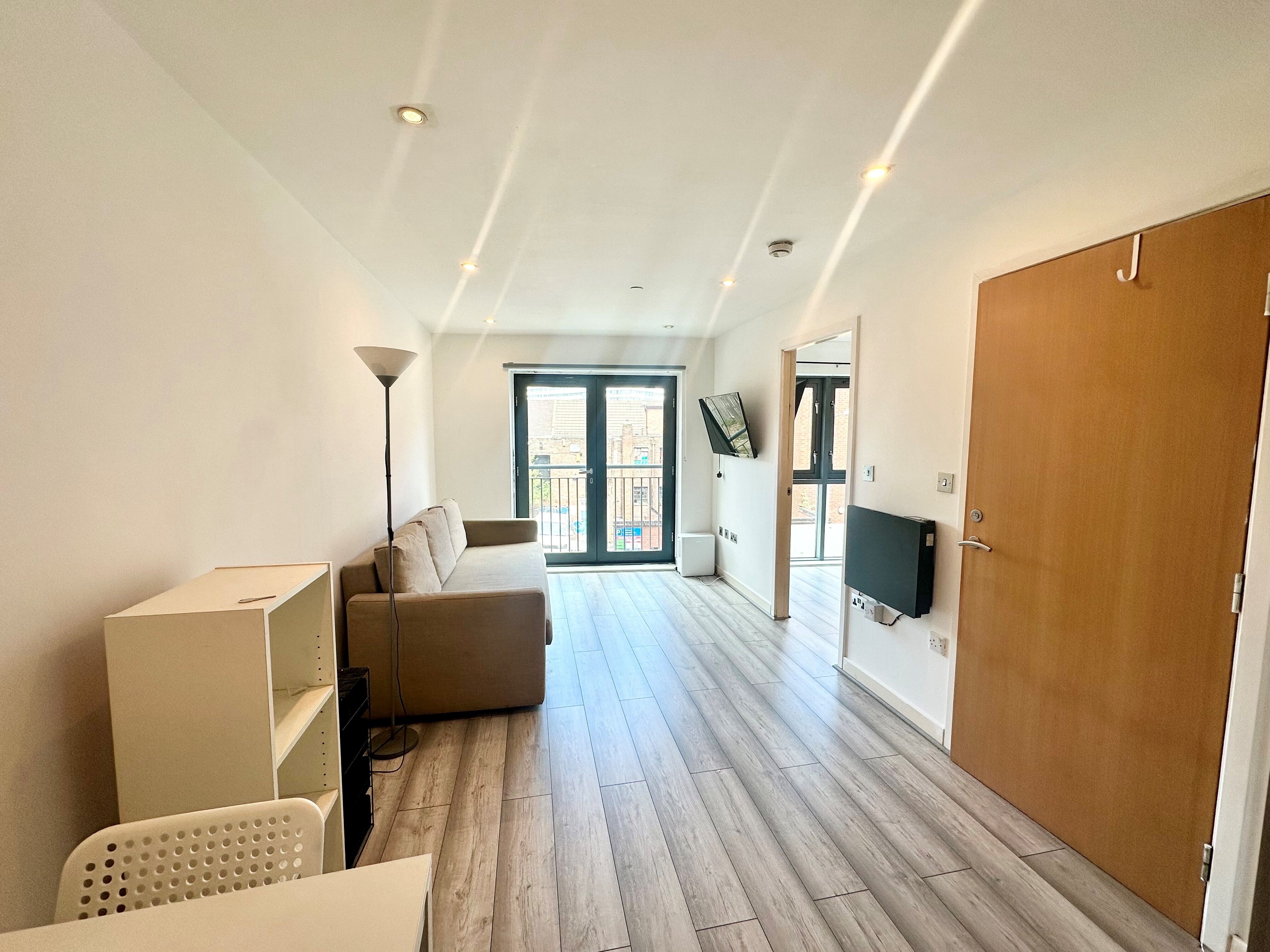 Flat Woolpack Lane in Nottingham