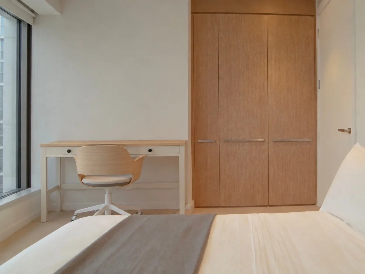 Room Park Drive in Greater London