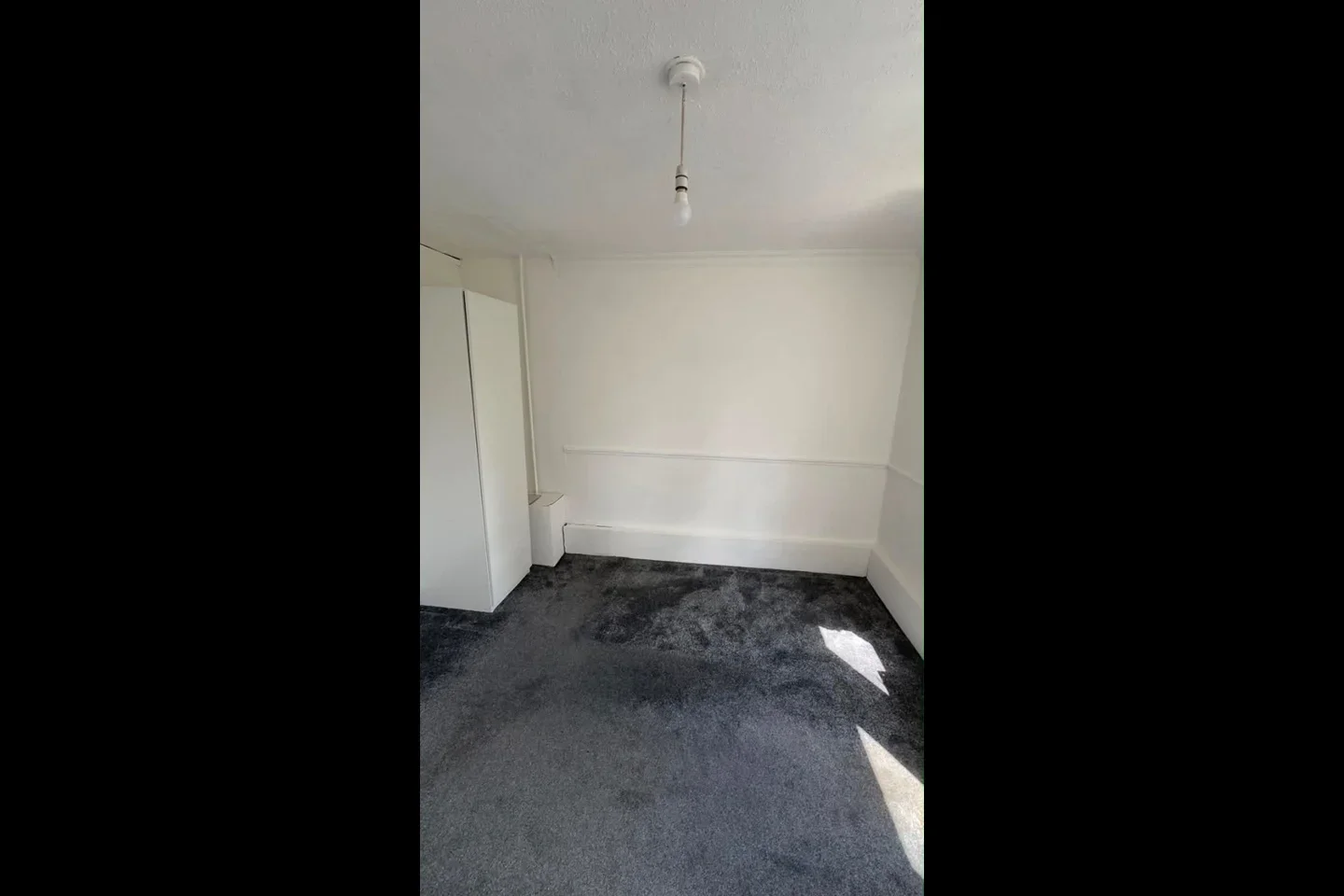 Flat Dunster Close in Greater London