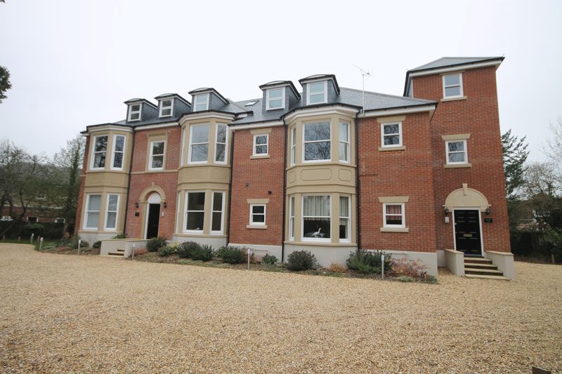 Flat Horndean Road in Havant