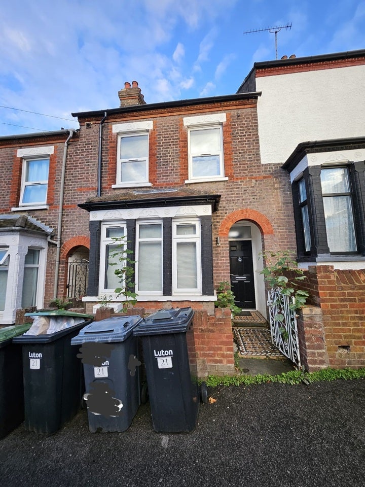 House Russell Rise in Luton